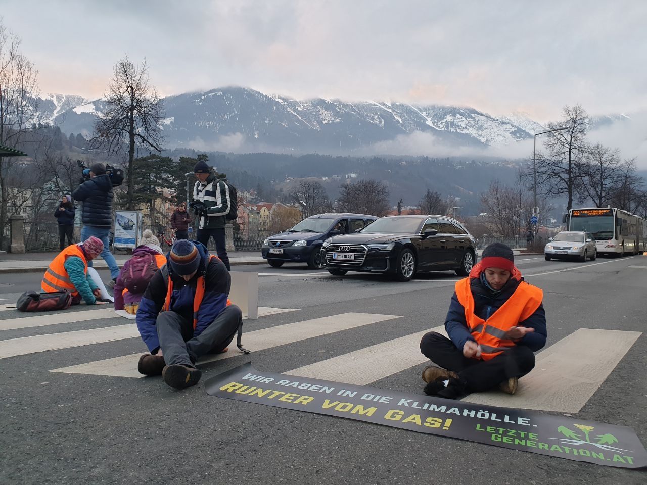 Montagfrüh wird eine wichtige Verkehrsader in Innsbruck blockiert.