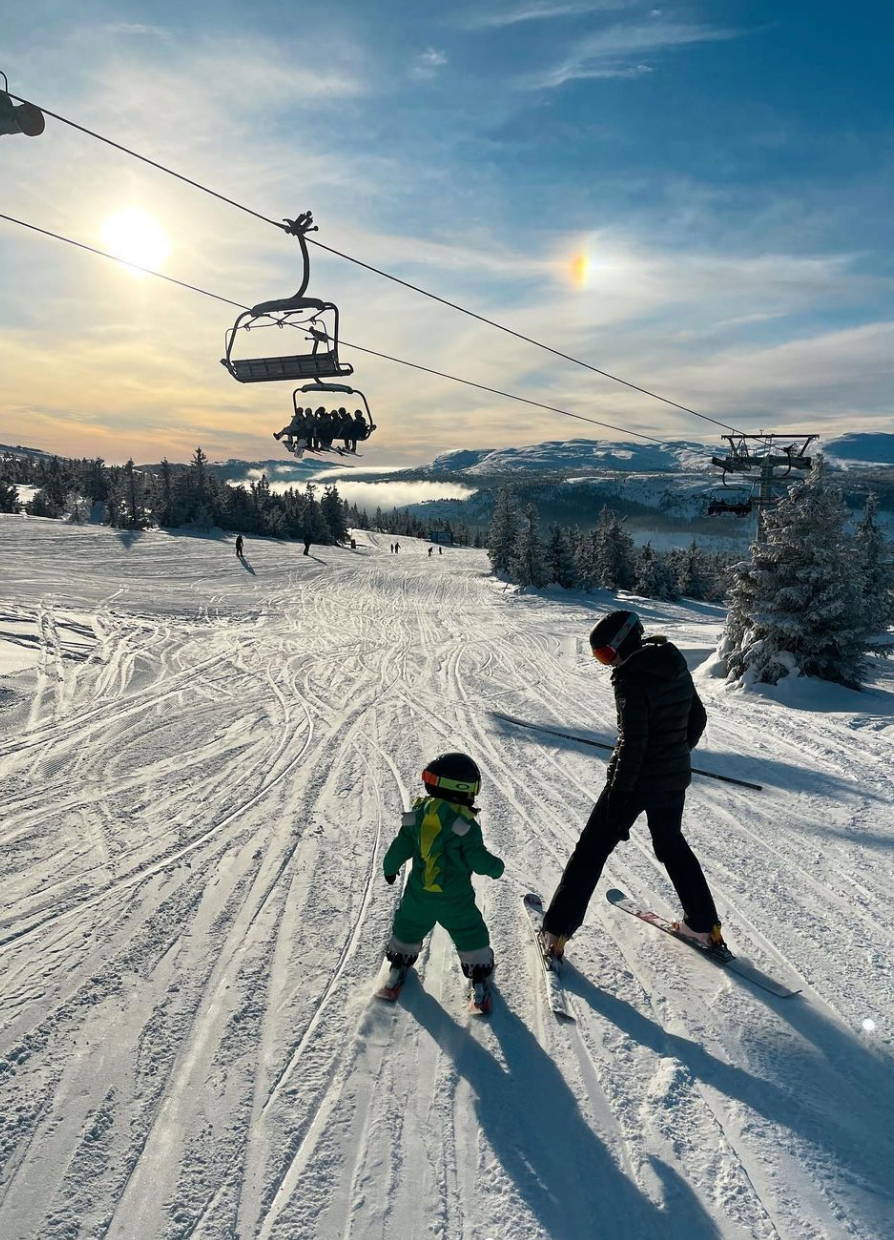 Nina Haver-Löseth mit Sohn Henry.