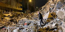 Türkei-Beben: Häuser binnen Sekunden in Schutt und Asche