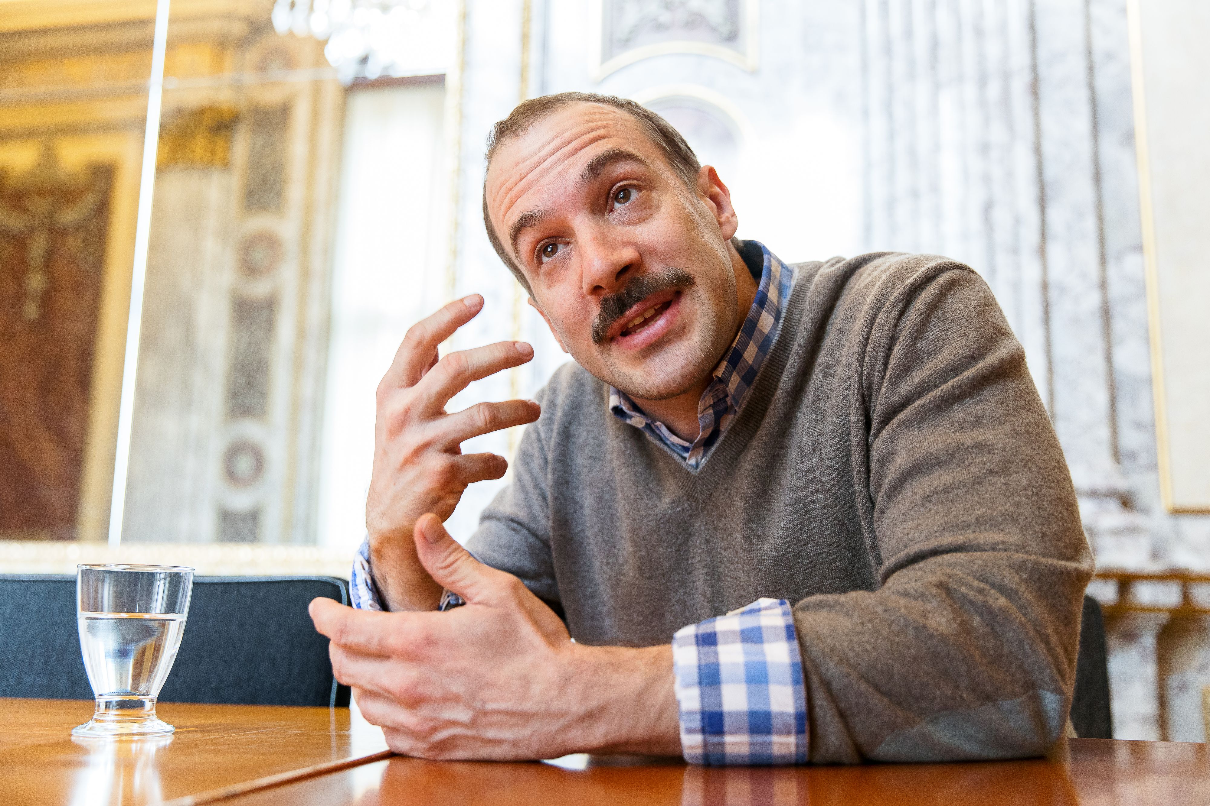 Am 8. Februar hätte sich Florian Teichtmeister vor Gericht verantworten müssen, nun platzte aber der Prozess.