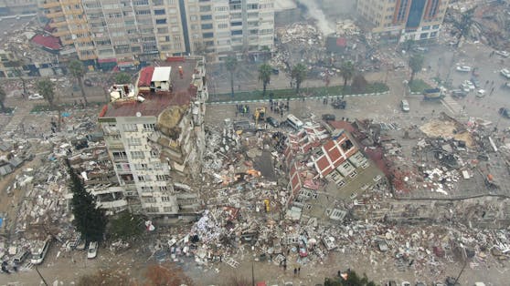 Verheerende Erdbeben haben die Bevölkerung der Türkei schwer getroffen. 