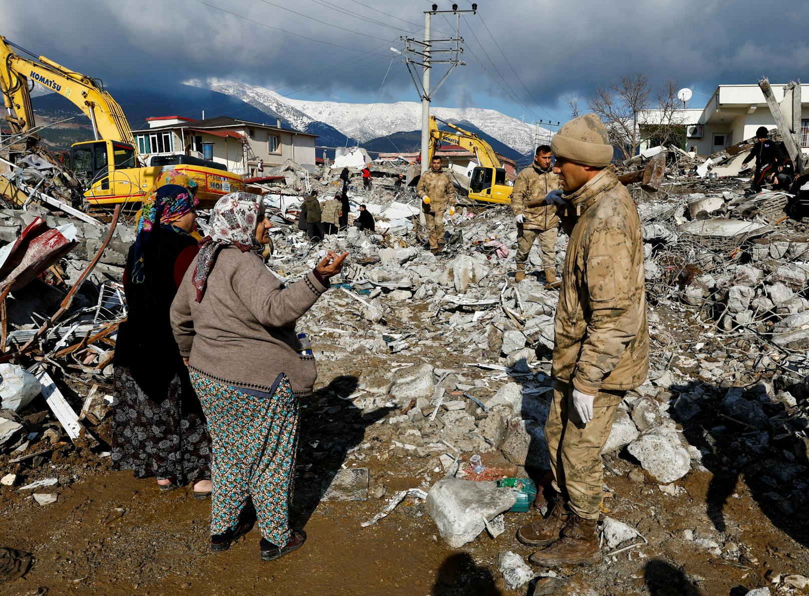 Das Ausmaß der Zerstörung im südanatolischen Gaziantep am 7. Februar 2023, einen Tag nach dem verheerenden Erdbeben.