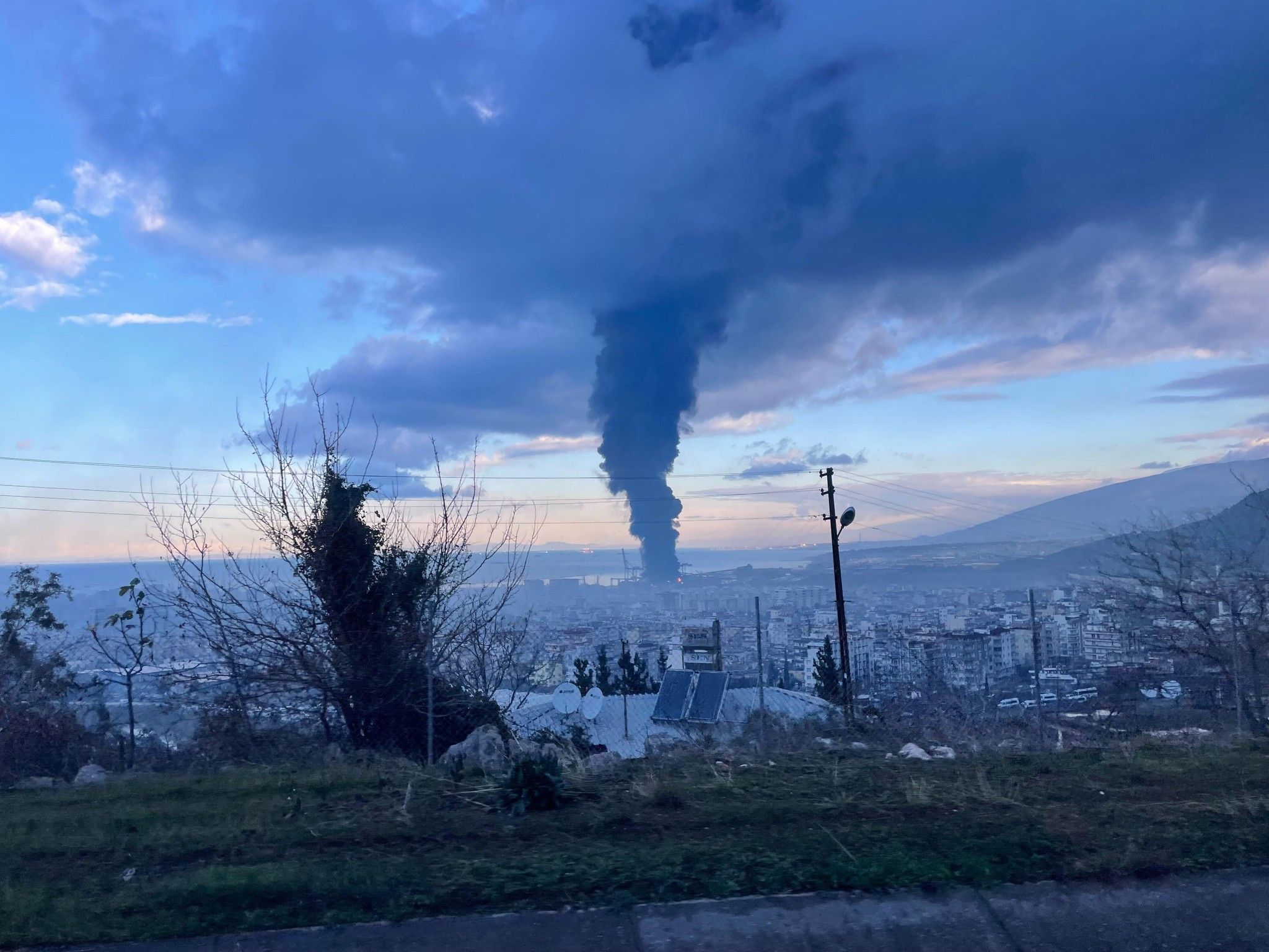 Der Hafen gilt als einer der wichtigsten der Türkei am Mittelmeer.