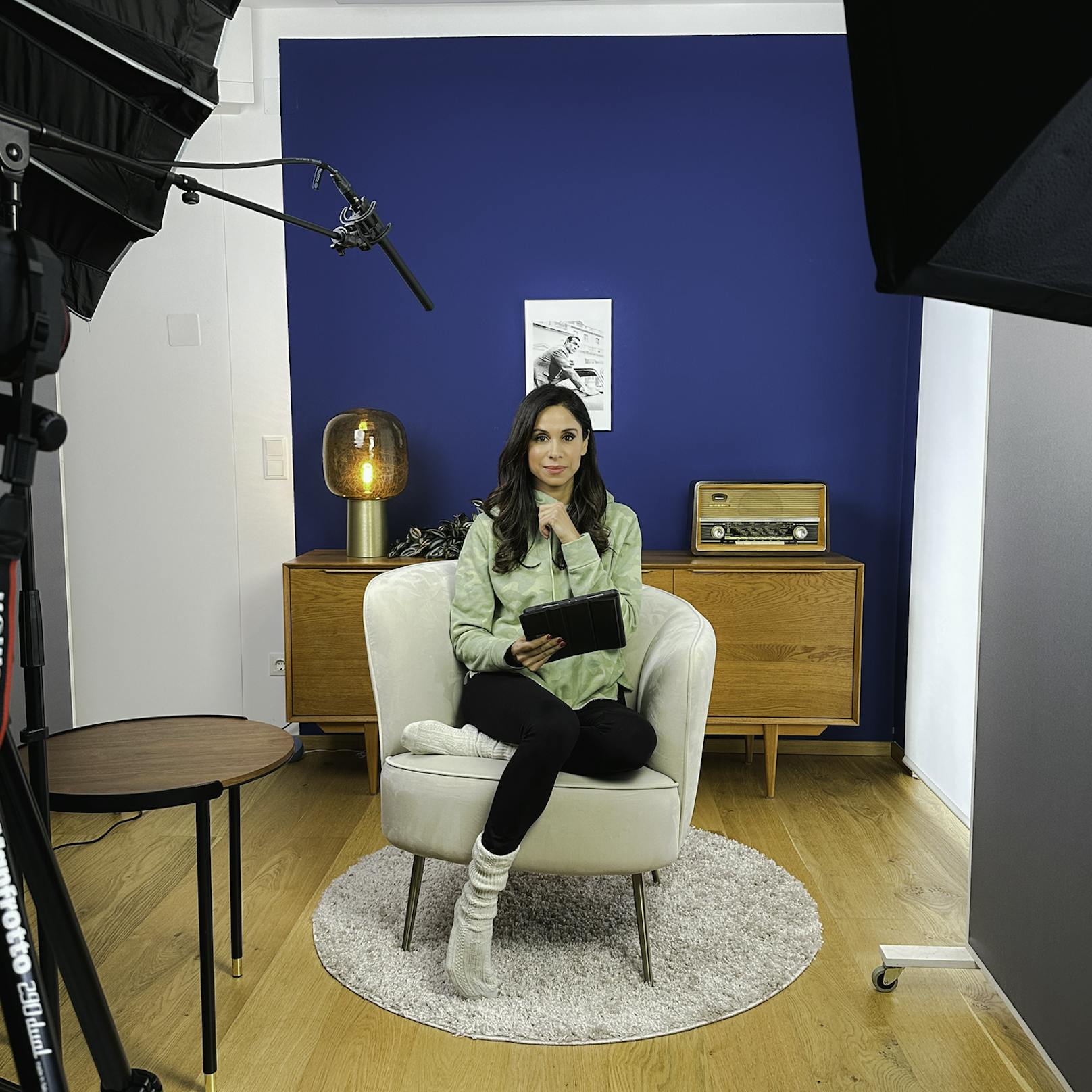 YouTube-Phänomen Leila Gharani bei einem Videodreh