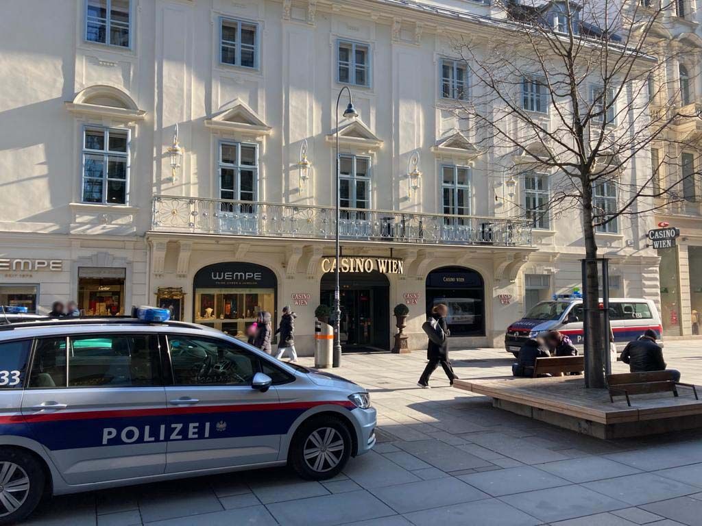 Die Ermittlungen der Polizei laufen auf Hochtouren.