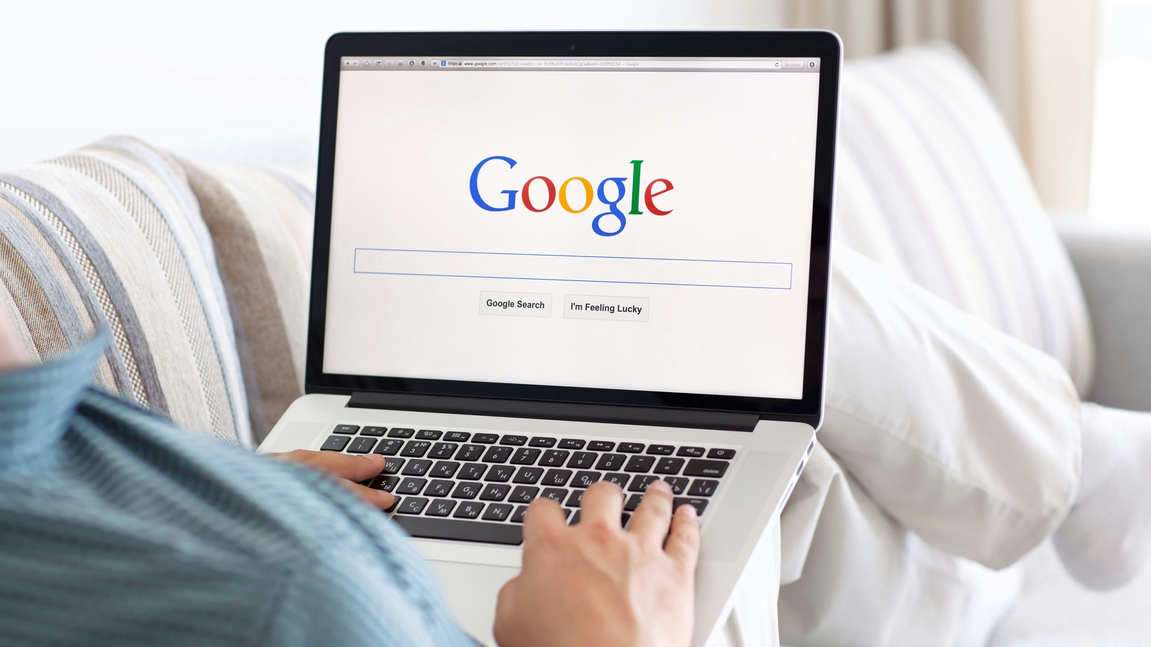 Bei einem Event in Paris hat Google mehr über den Chatbot Bard und seine KI-Offensive verraten. 