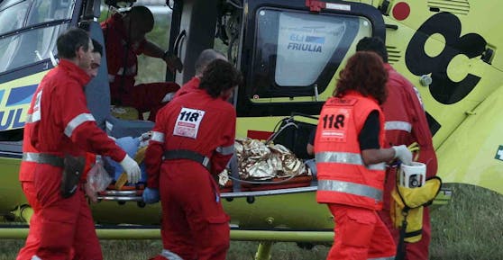Rettungskräfte konnten nur noch den Tod des 54-Jährigen feststellen (Symbolfoto)