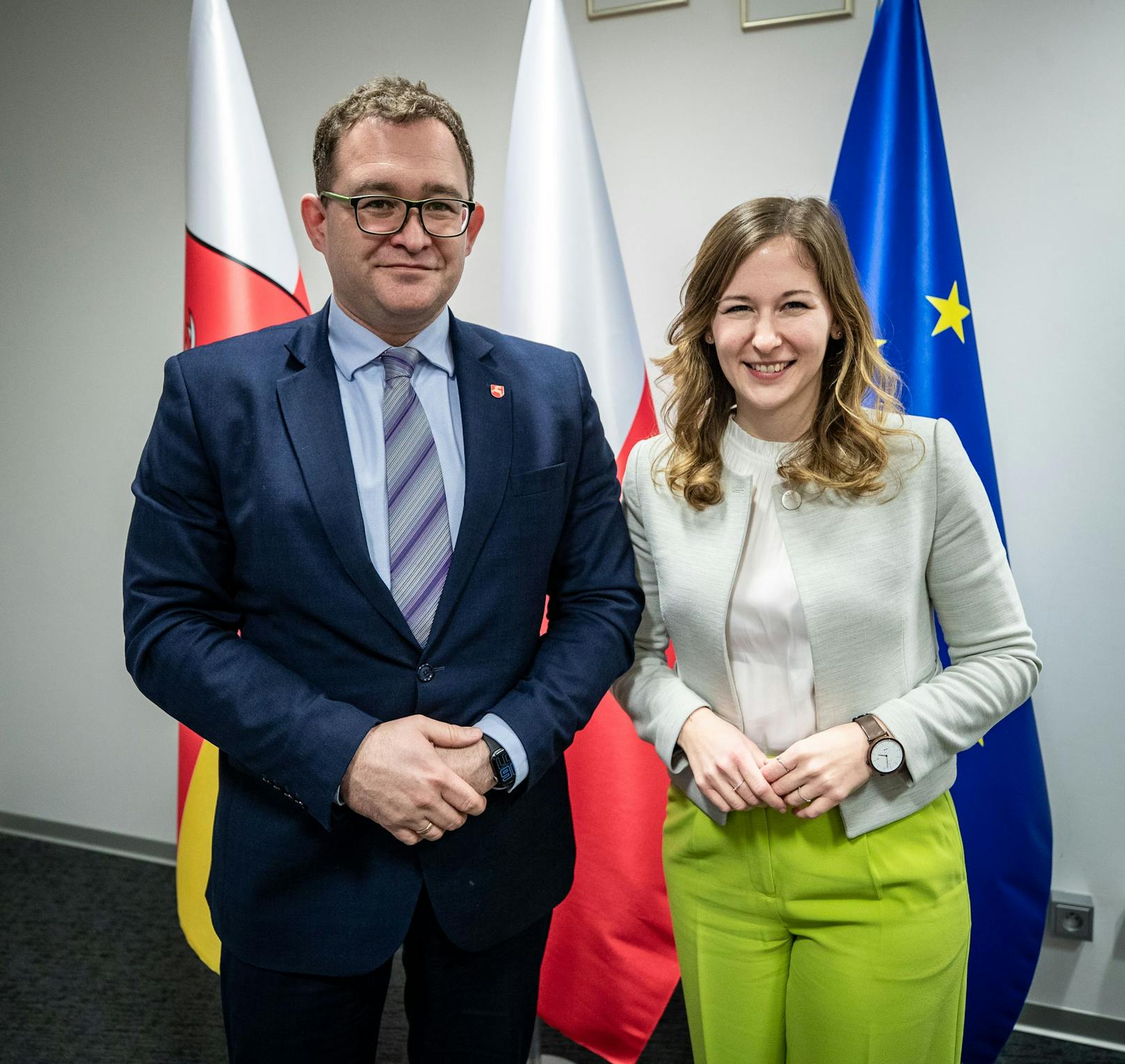 Jugendstaatssekretärin Claudia Plakolm (ÖVP) und Bartłomiej Bałaban
