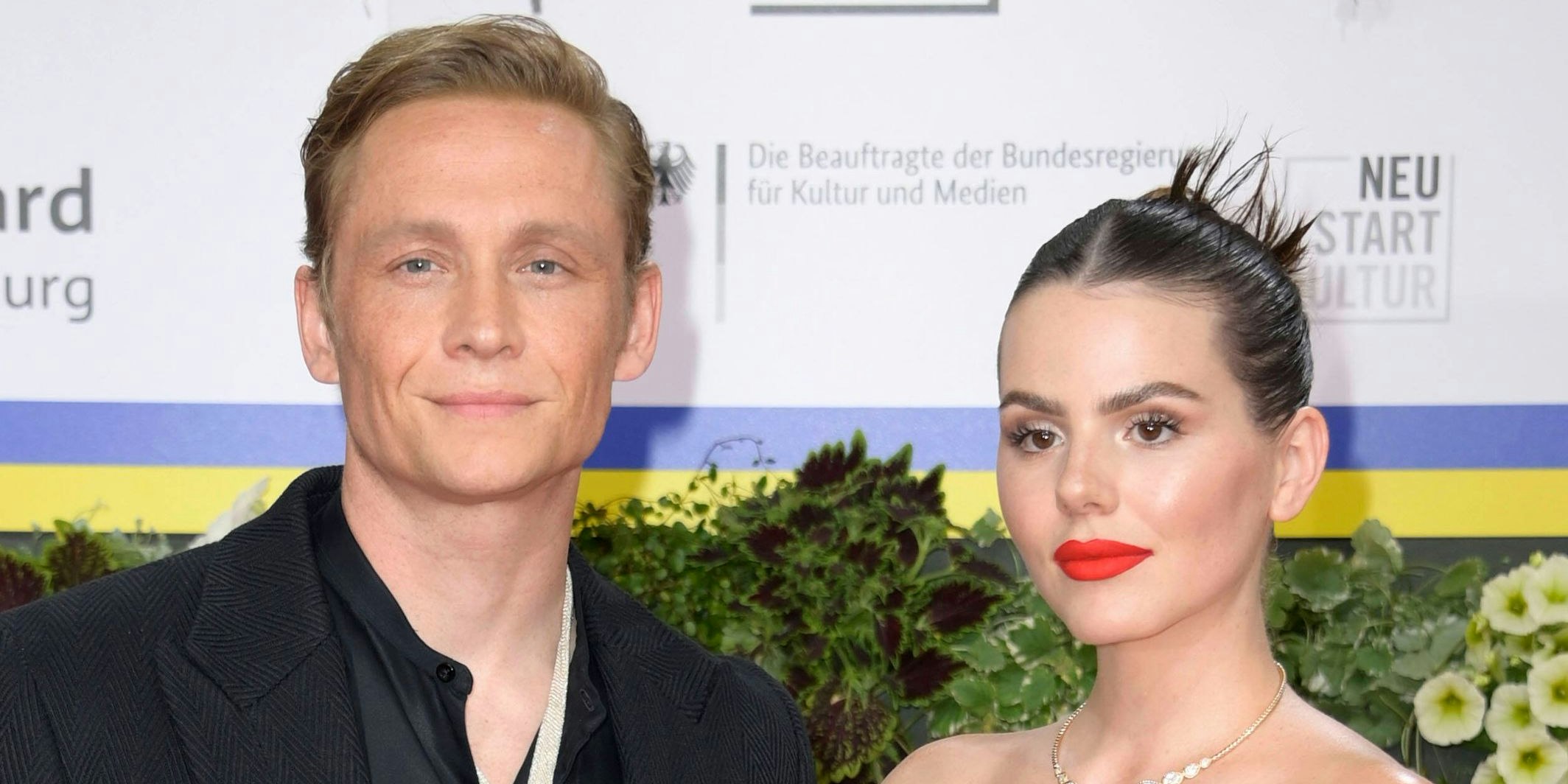 Zu ihrem Geburtstag teilt Matthias Schweighöfer private Momente.