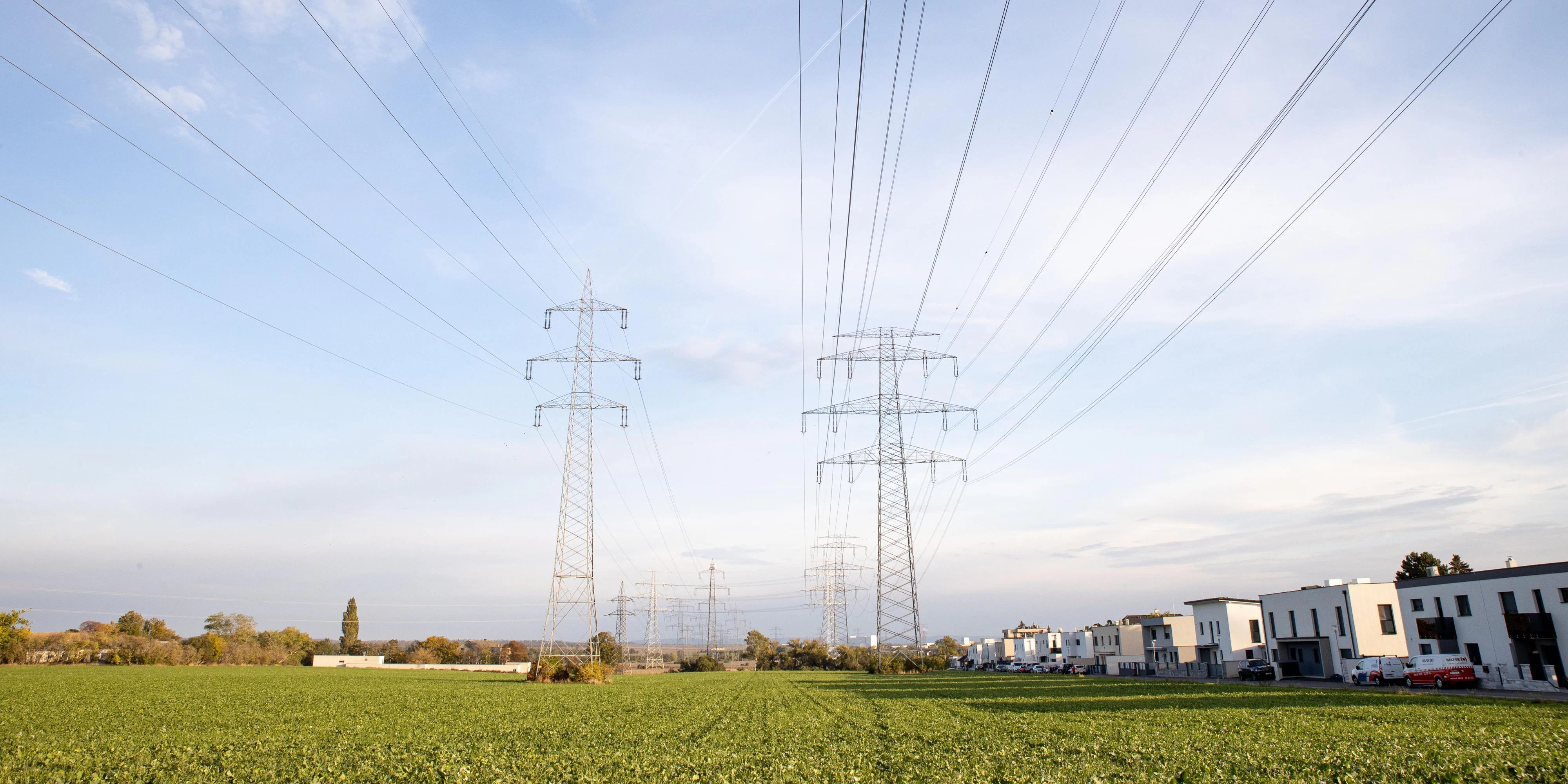 Aufgrund der aktuellen Energiekrise sind die Preise für Strom in Österreich stark gestiegen.