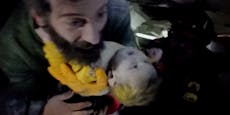 Baby und Vater nach 68 Stunden aus Trümmern gerettet