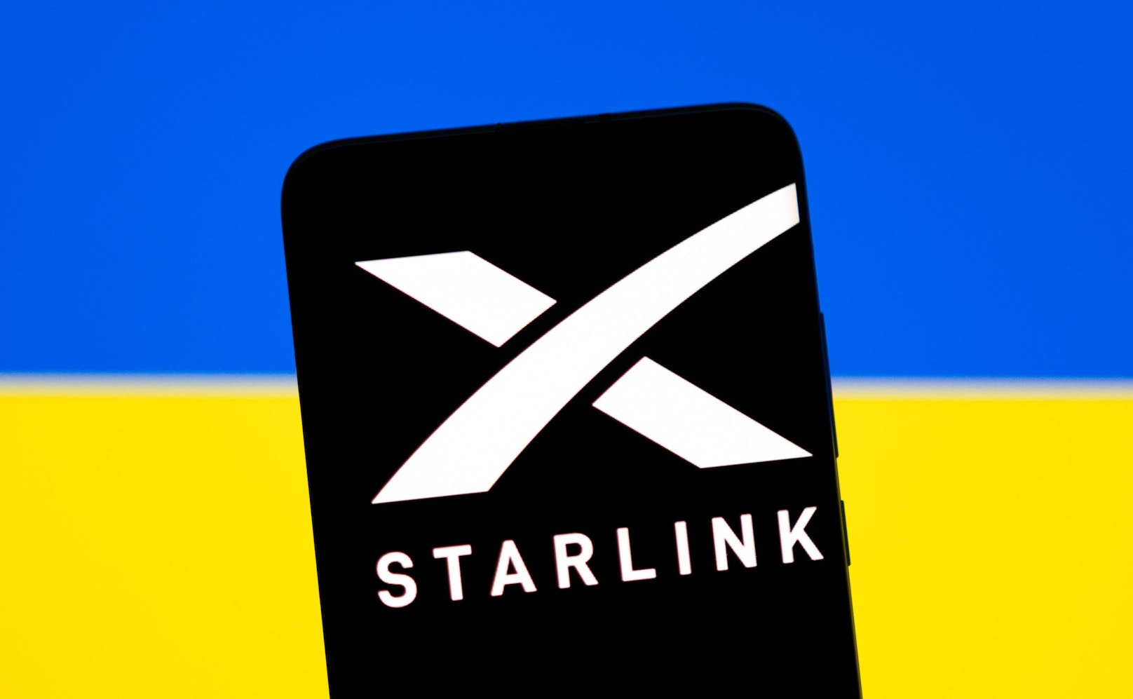 Musk will Verwendung von Starlink für Drohnenangriffe stoppen.