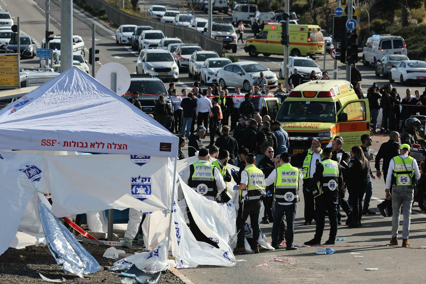 In Ost-Jerusalem kam es am Freitag offenbar zu einer Terrorattacke.