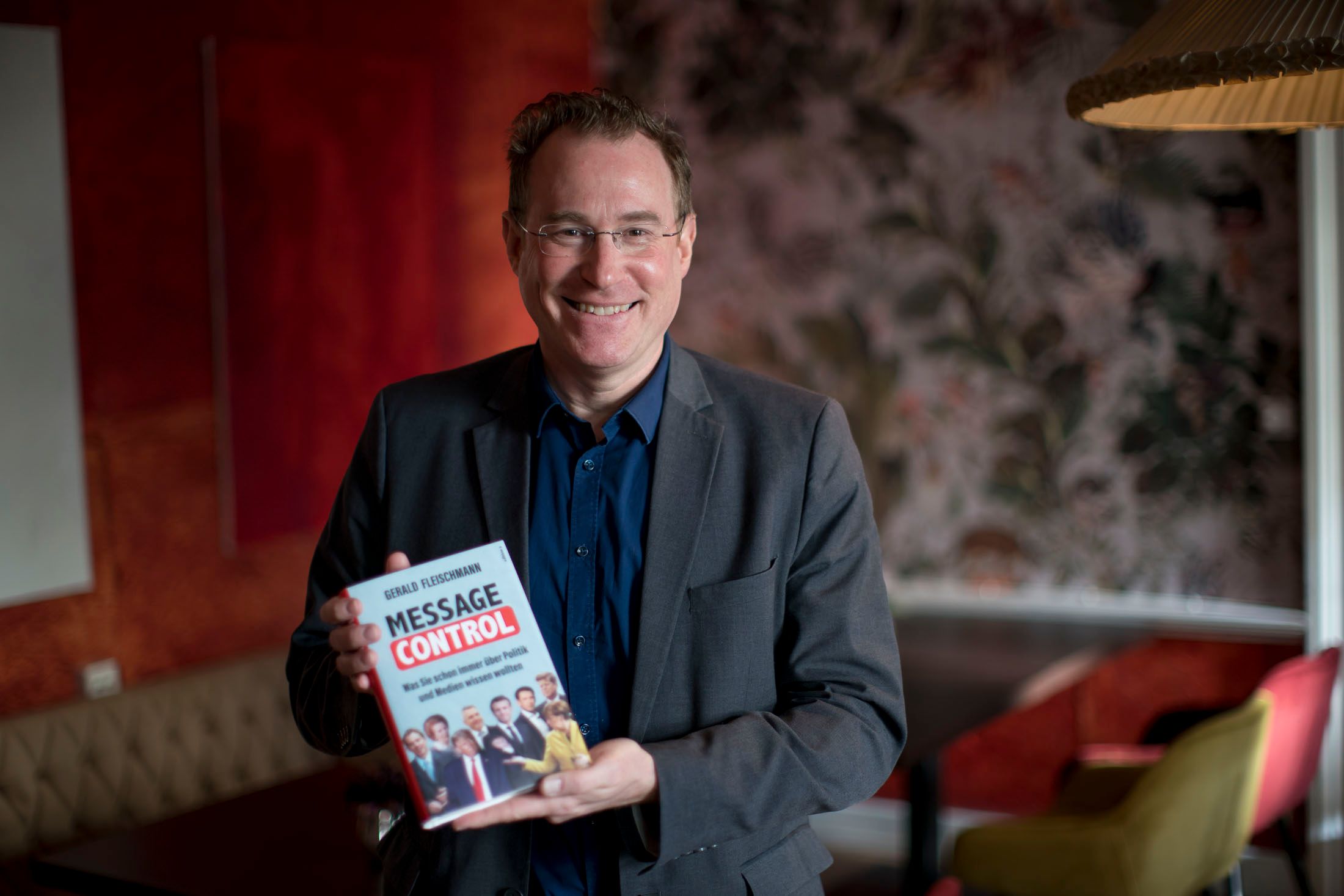 Gerald Fleischmann verfasste ein Buch über "Message Control".