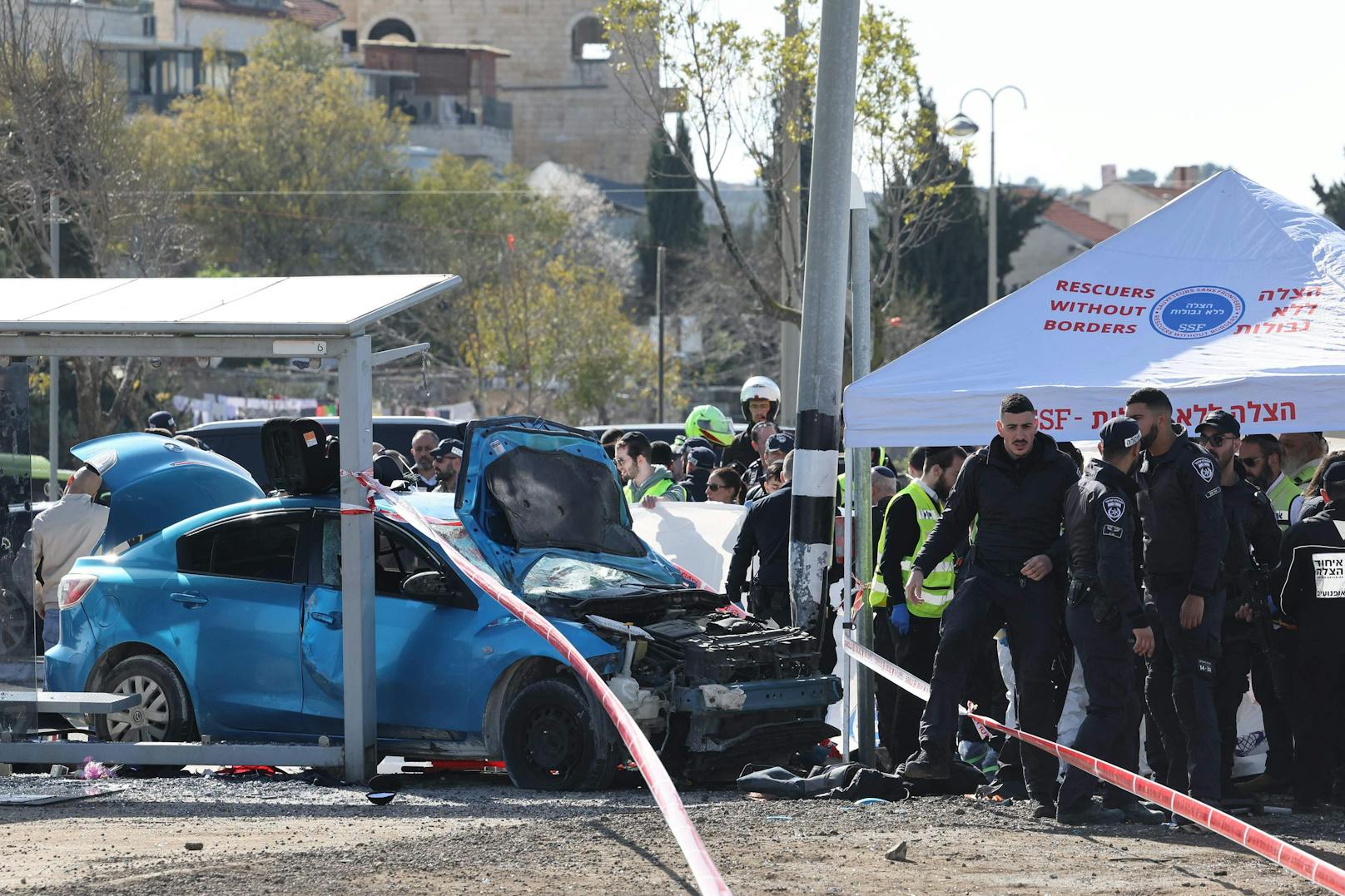Auto rast in Menschenmenge – Kind in Jerusalem getötet