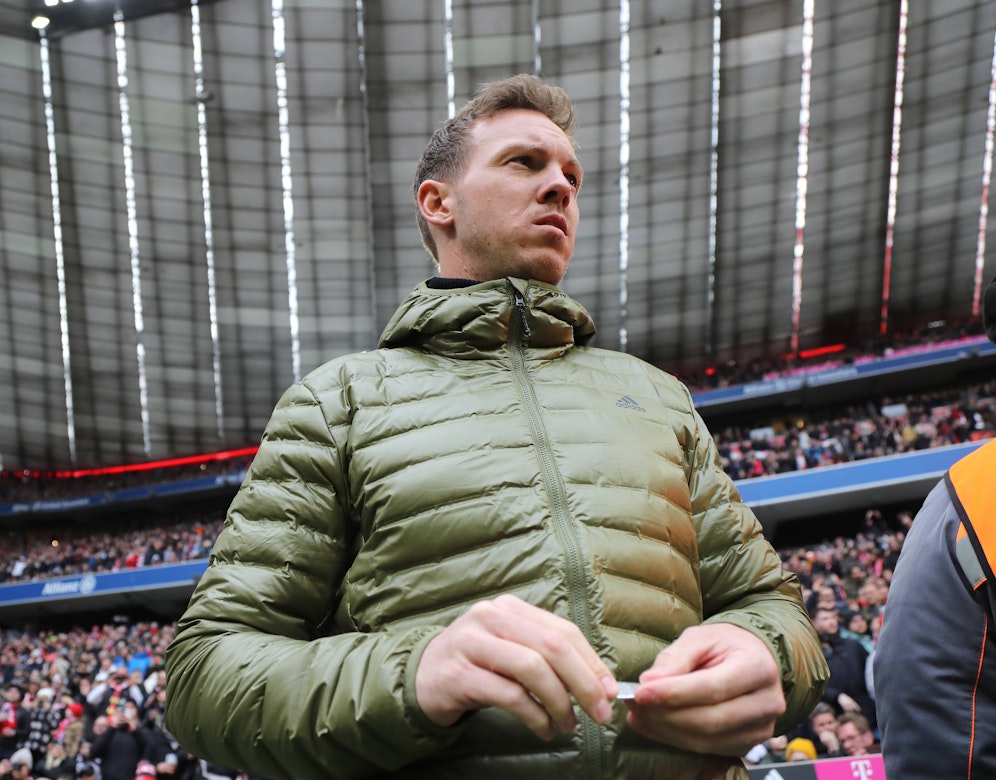 Bayern-Coach Julian Nagelsmann warnt seine Mannschaft. 