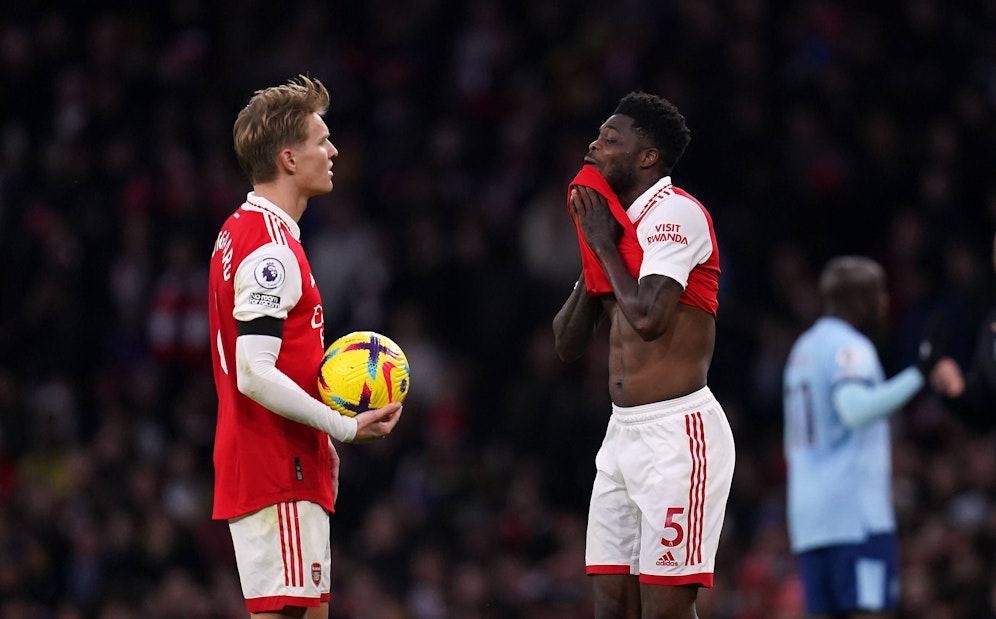 England-Tabellenführer Arsenal London kann wieder nicht gewinnen. 