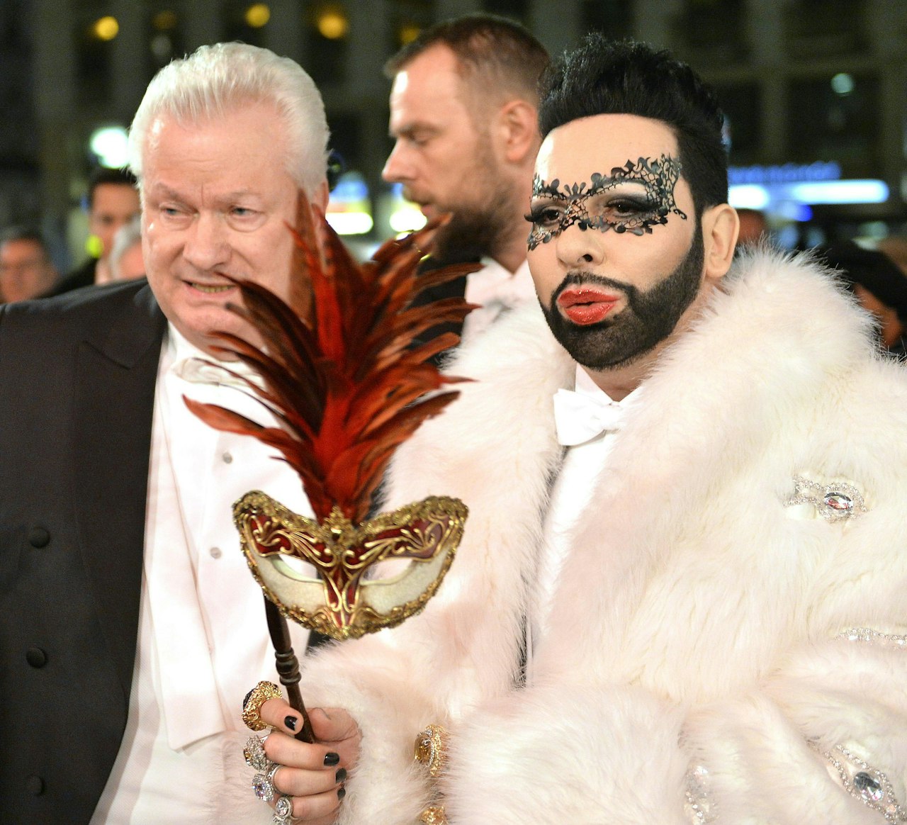 Heute.at - War letzten 10 Jahre unglücklich – Glööckler packt aus