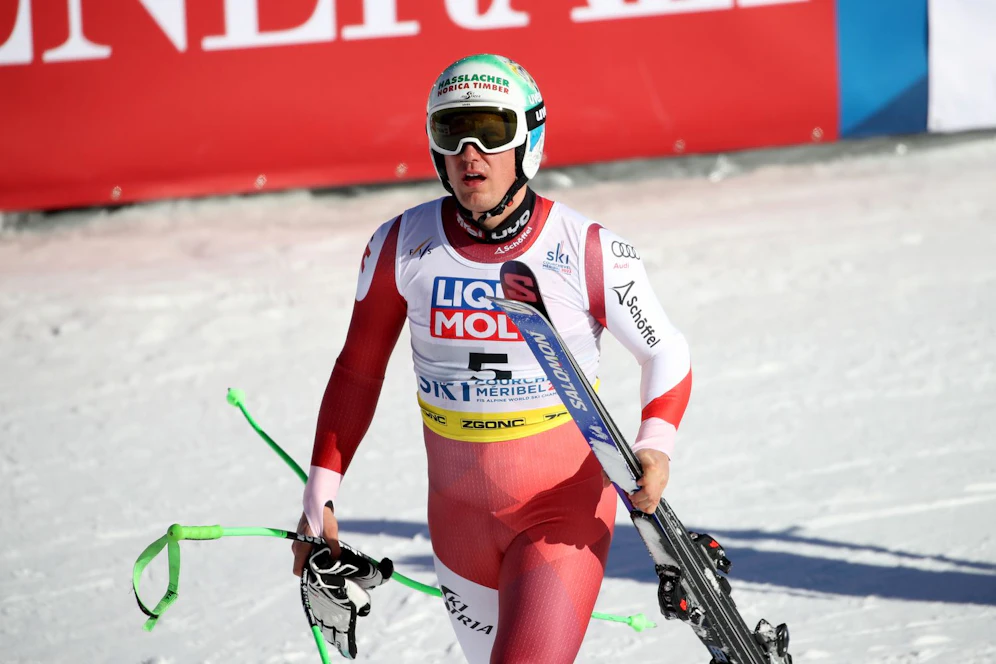 Otmar Striedinger nach seinem Crash in Courchevel.