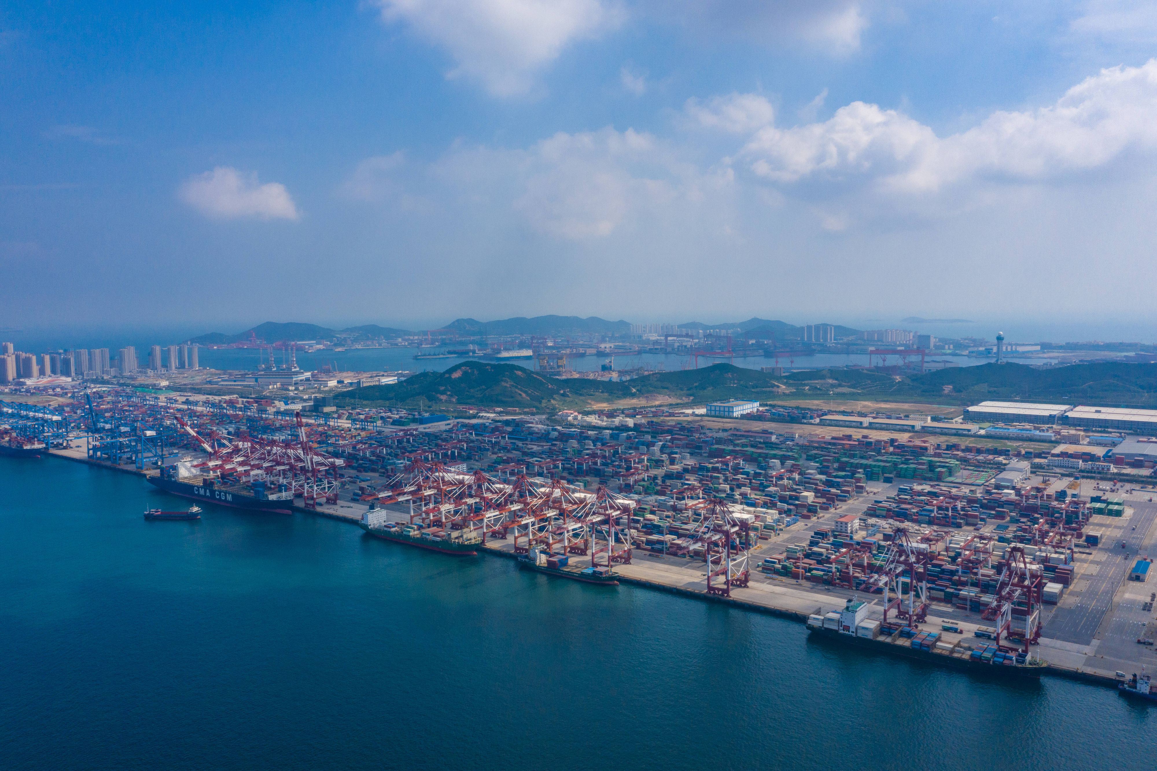 Über der Hafenstadt Qingdao ist ein unbekanntes Flugobjekt gesichtet worden.