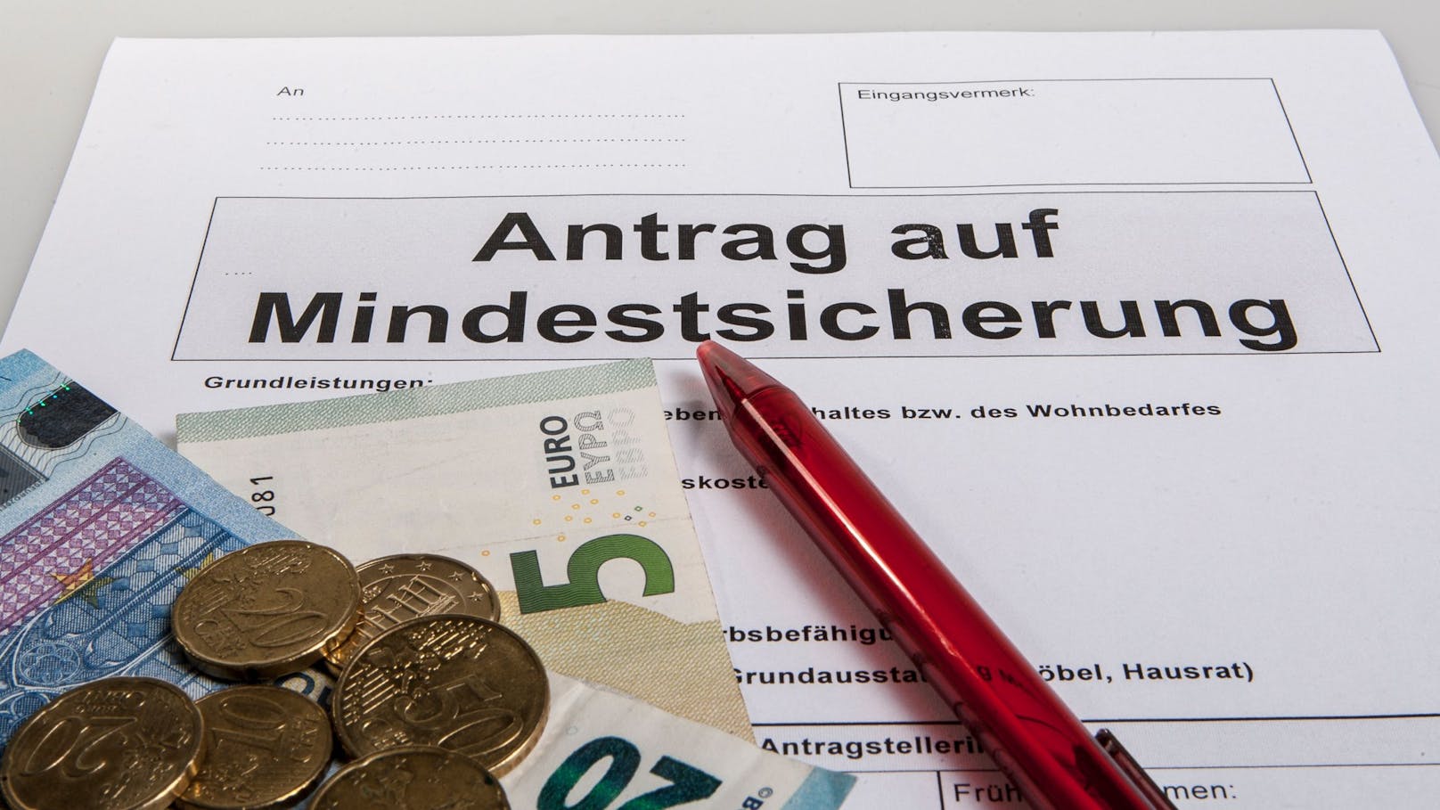 Maximal 1.054 Euro erhalten Bezieher der Mindestsicherung in Wien aktuell – das soll sich bald erhöhen.