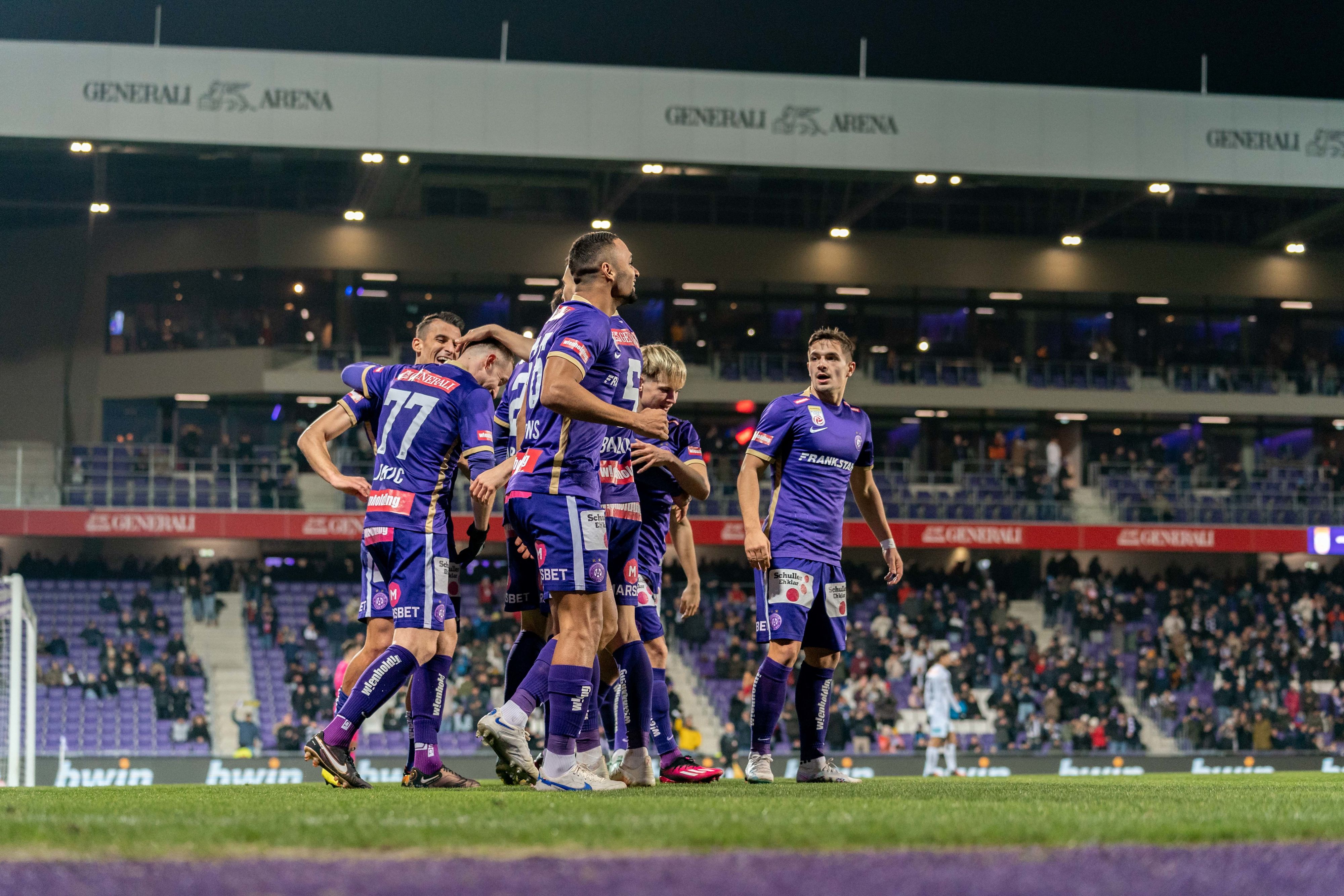 Die Wiener Austria jubelt über den Heimsieg gegen Klagenfurt