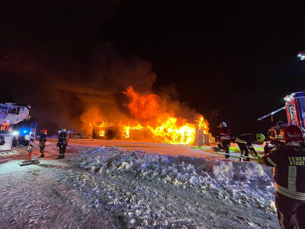 170 Feuerwehrmitglieder standen im Einsatz.