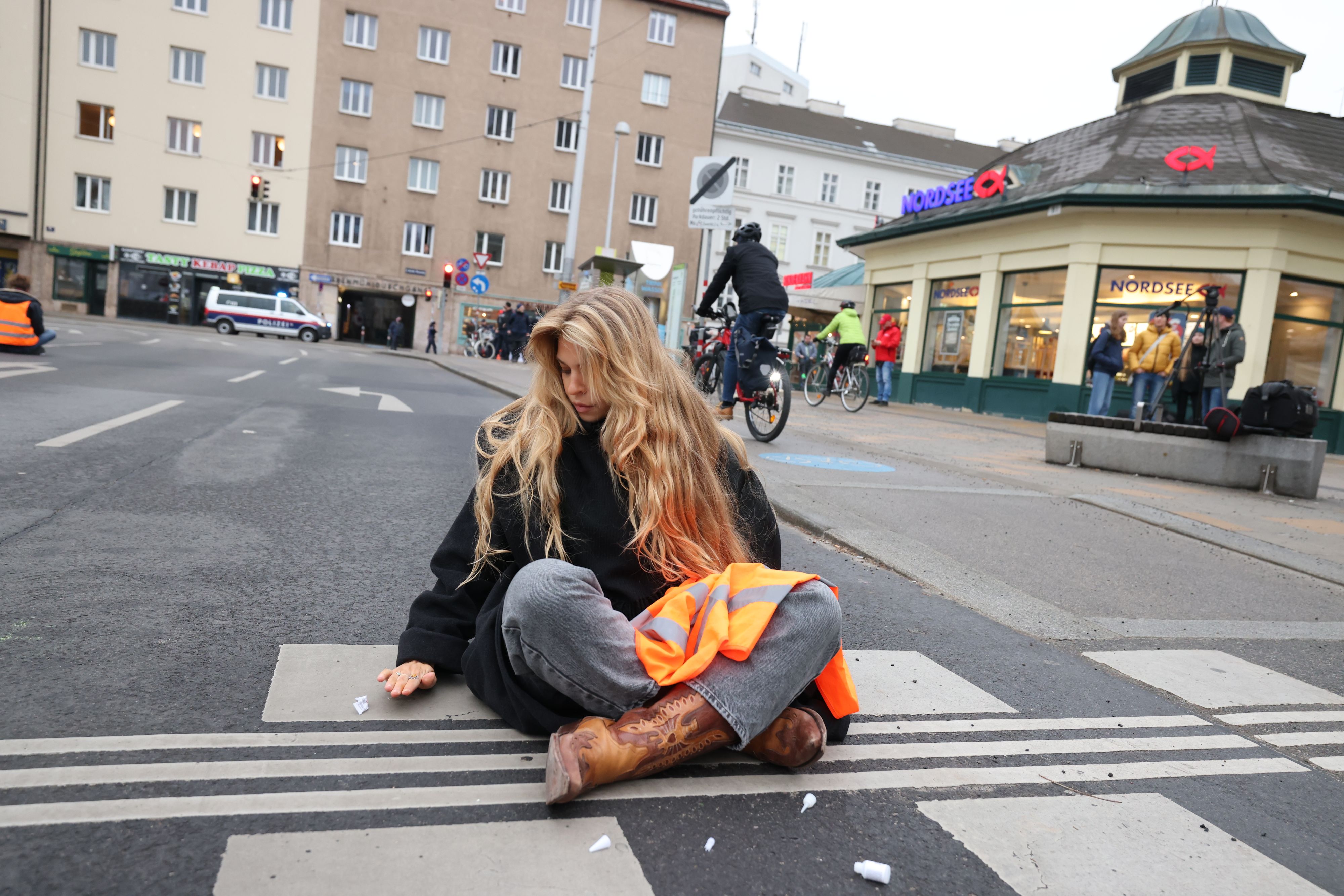 Klima-Kleber starten am Montag mit ihren Protesten beim Getreidemarkt.