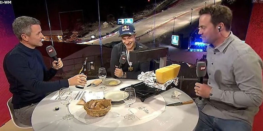 Ski-Weltmeister Odermatt im SRF-Studio: 