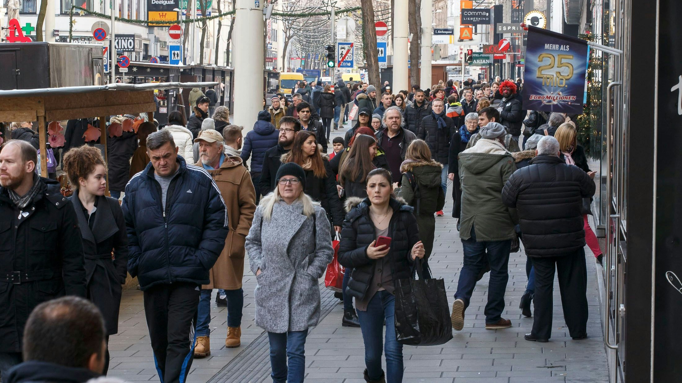 Heute.at - Gegen Chaos – An Adventsamstagen bleibt Mahü autofrei