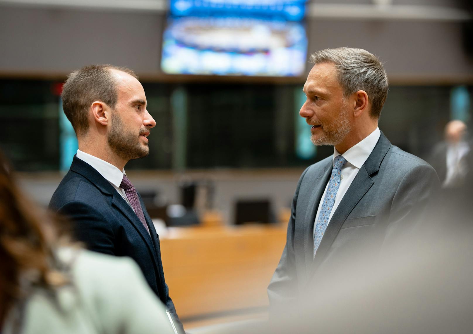 Staatssekretär Florian Tursky im Austausch mit dem deutschen Finanzminister Christian Lindner.