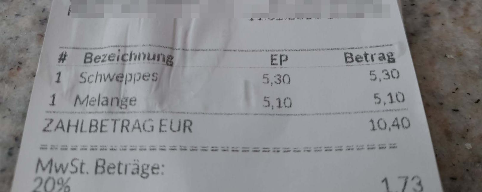 Ein Oberösterreicher zahlte kürzlich an einer Raststätte in Niederösterreich mehr als 10 Euro für ein kleines Schweppes (0,2 Liter) und eine Melange.