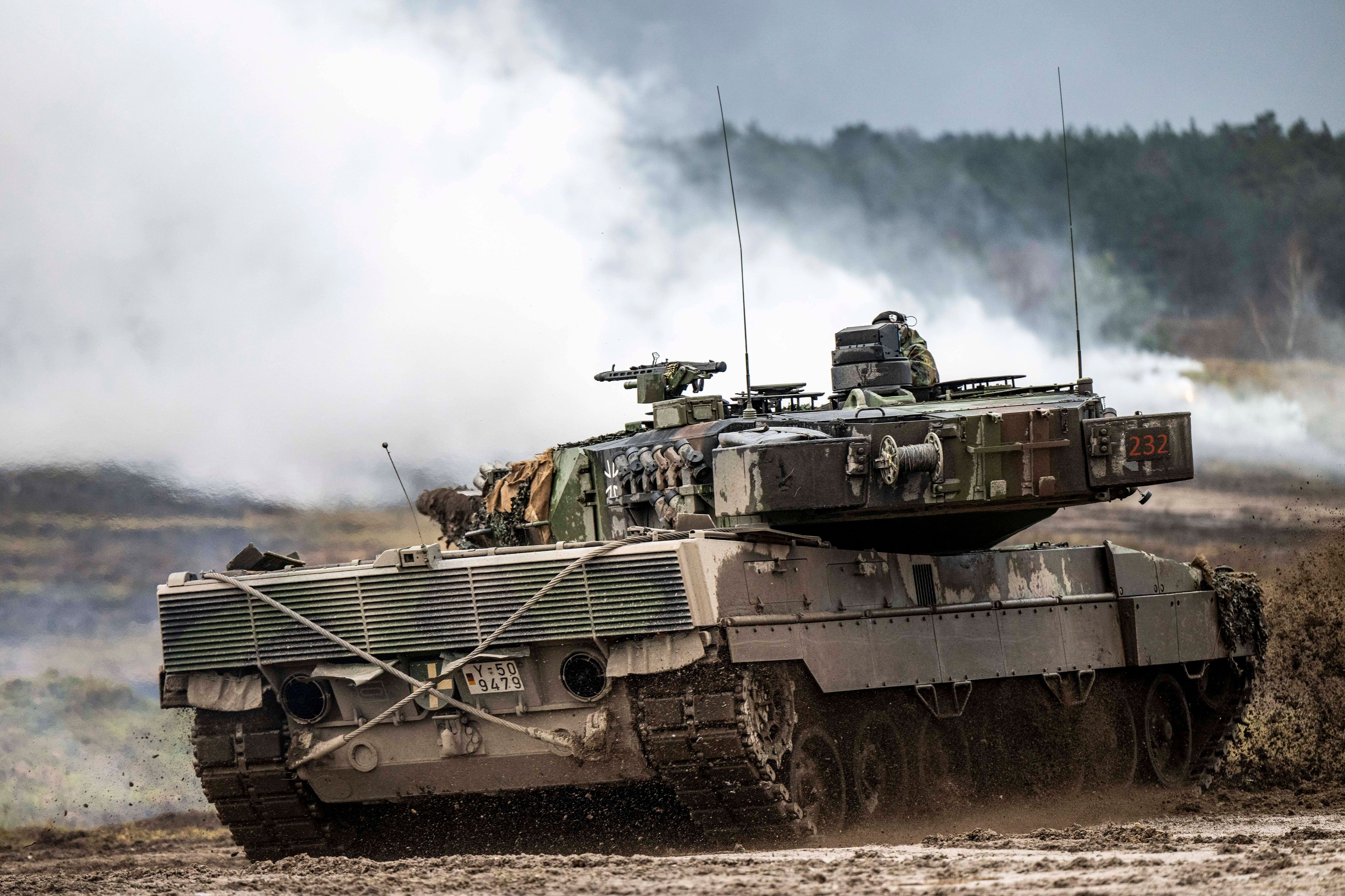 Ukrainische Soldaten absolvieren derzeit ein Trainingscamp mit Leopard-2-Panzern.