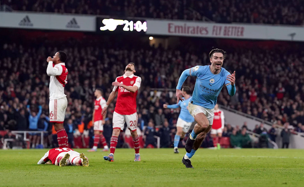 Grealish jubelt gegen Arsenal.