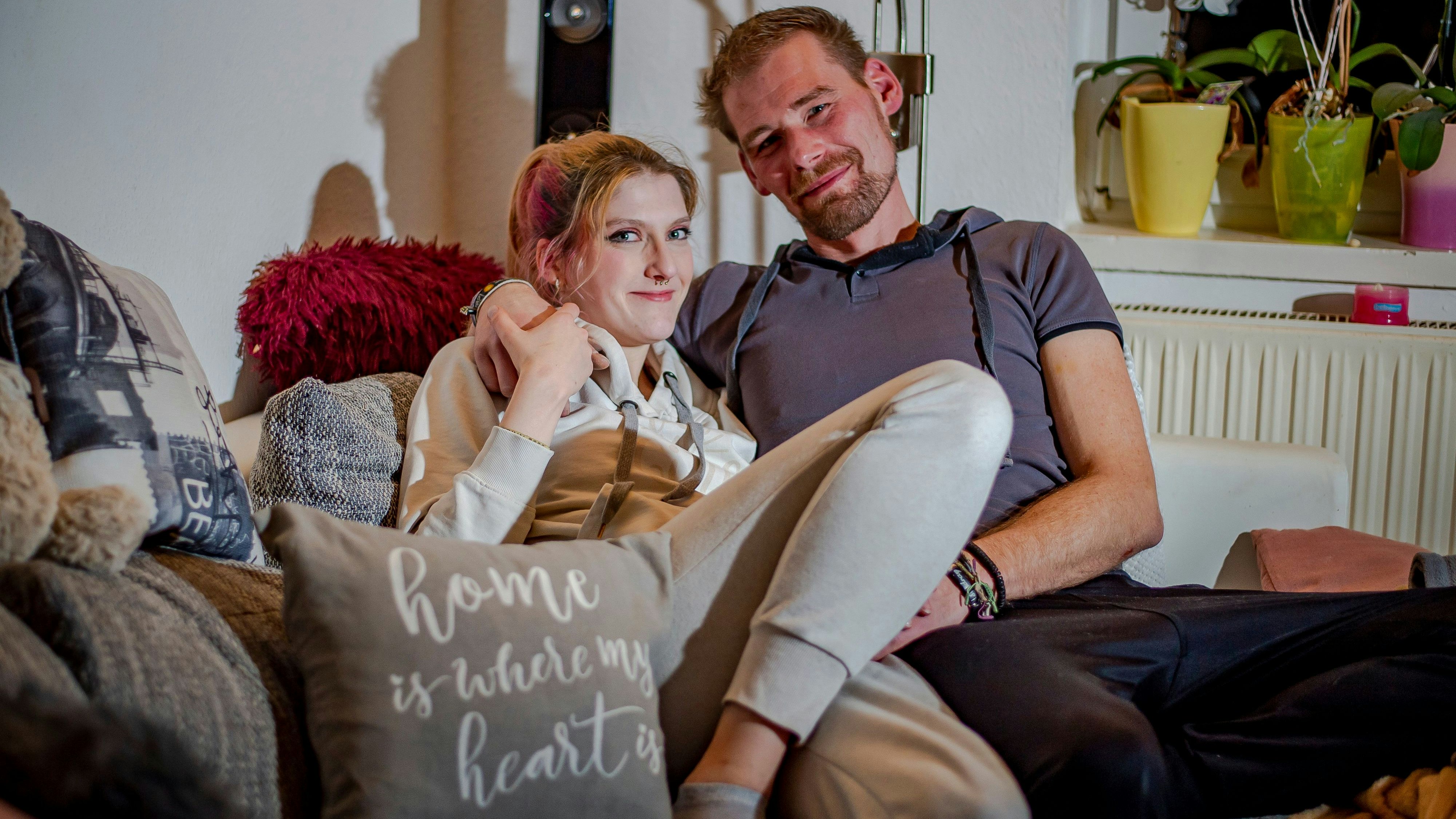 Laut: Sandra B. (29) und Dennis S. (37)