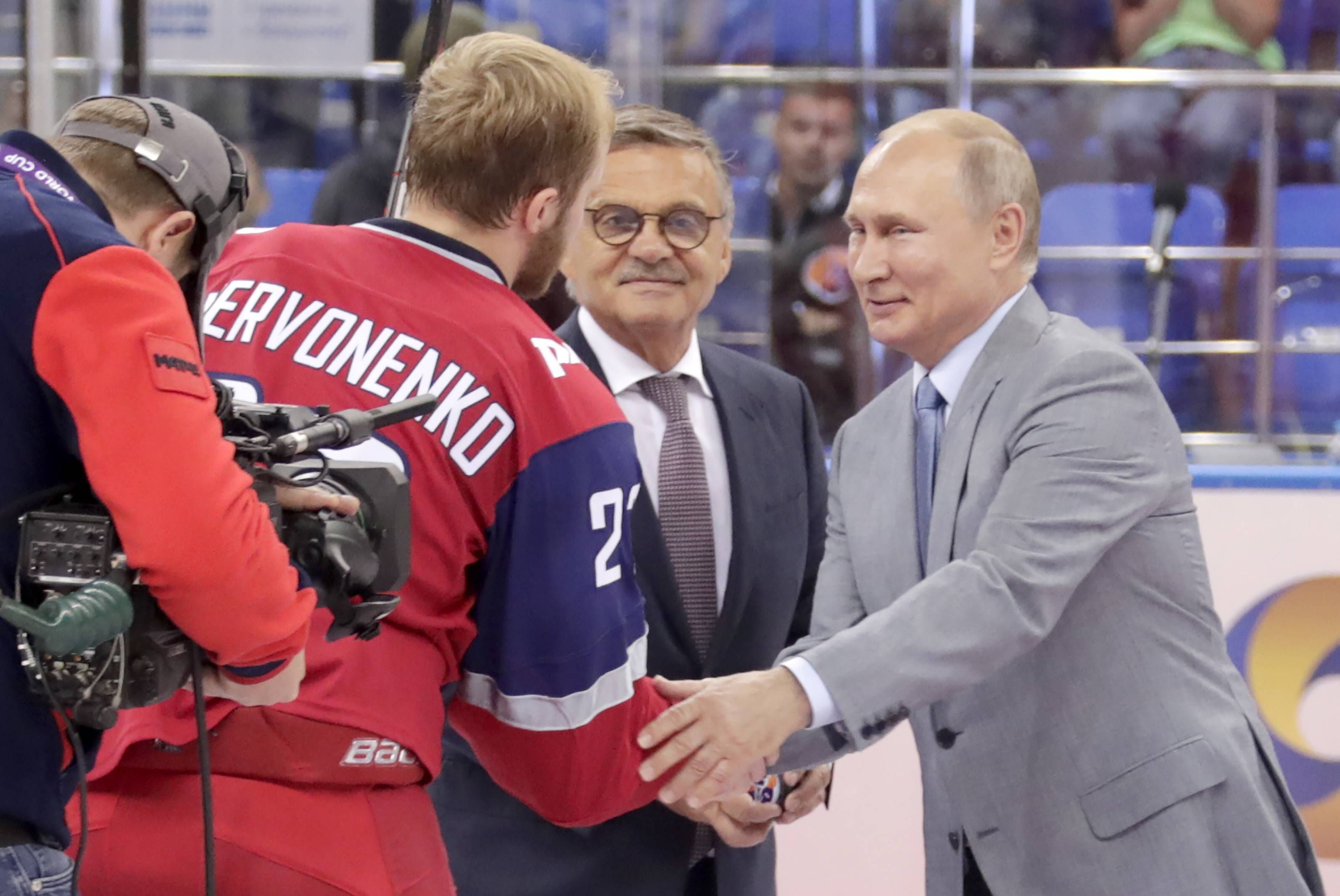 Rene Fasel mit Russland-Machthaber Wladimir Putin (r.)