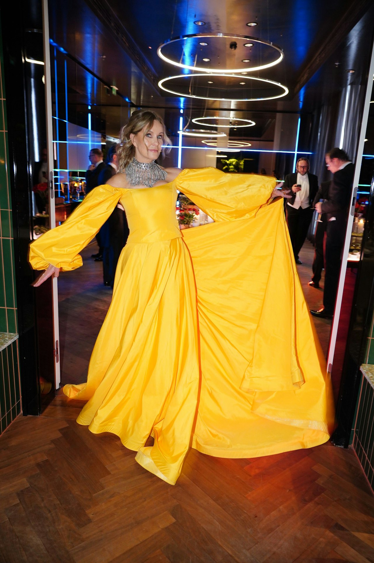 Heute.at - TV-Star Katja Burkard will Jane Fonda stalken