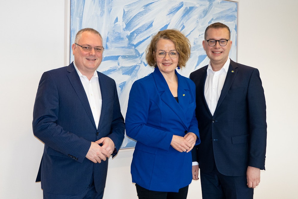 NÖAAB-Landesgeschäftsführer Simon Schmidt, NÖAAB-Landesobfrau Christiane Teschl-Hofmeister, künftiger NÖAAB-Landesgeschäftsführer Matthias Zauner