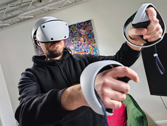 Alles ganz neu: Headset und Controller wurden bei der PlayStation VR 2 mit neuester Technik modernisiert.