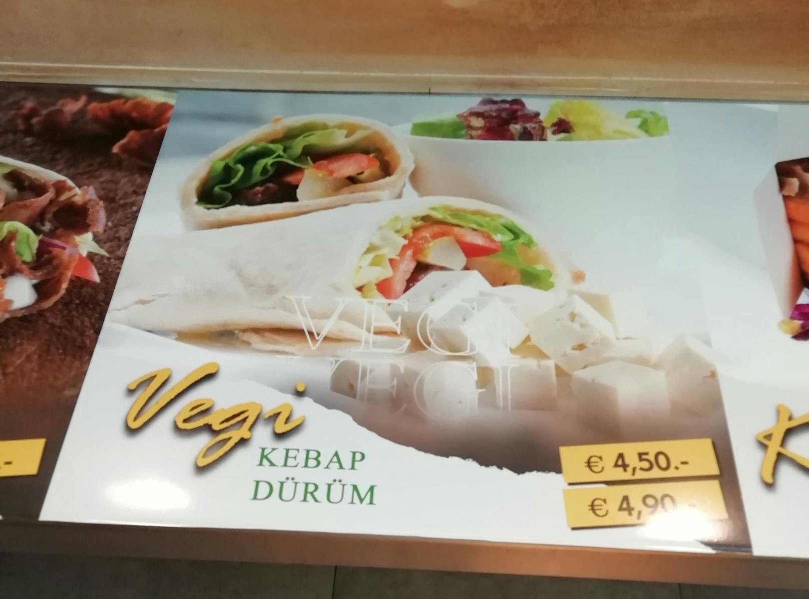 In der Pizzeria Leonardo kostet ein Kebab 4,50 Euro, derzeit ist keine Preiserhöhung geplant.