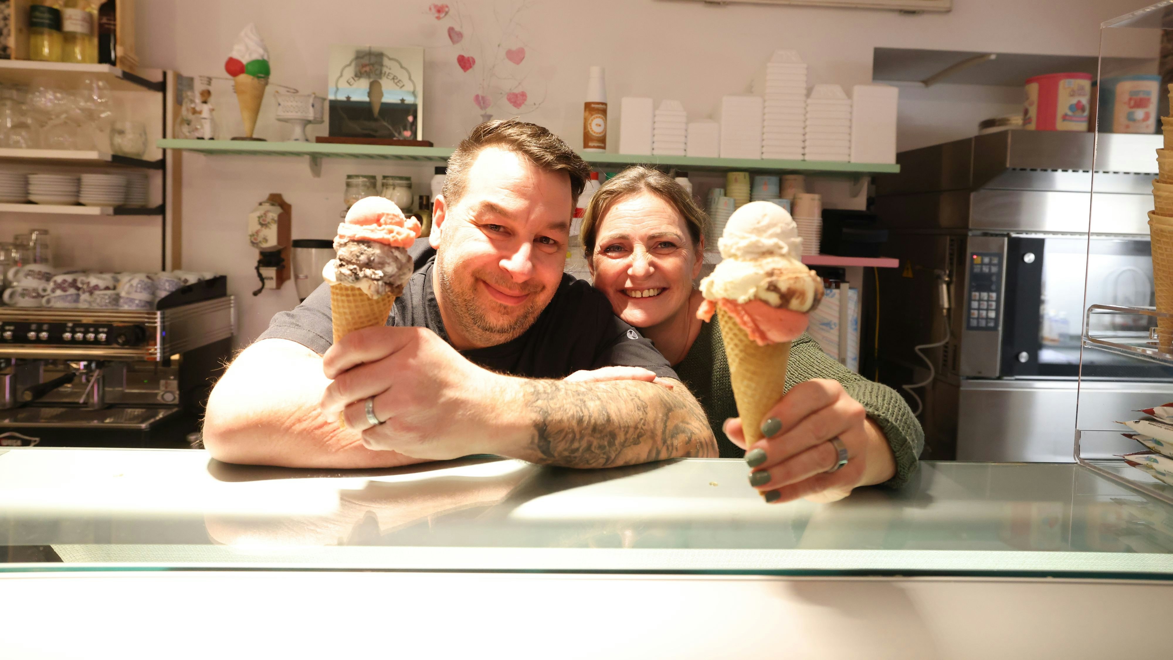 Eis-Chefs Michaela (43) und Hansi (46)