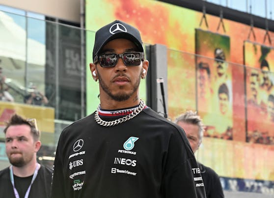 Siebenfach-Weltmeister Lewis Hamilton wirft der Konkurrenz vor, Red Bull zu kopieren. 
