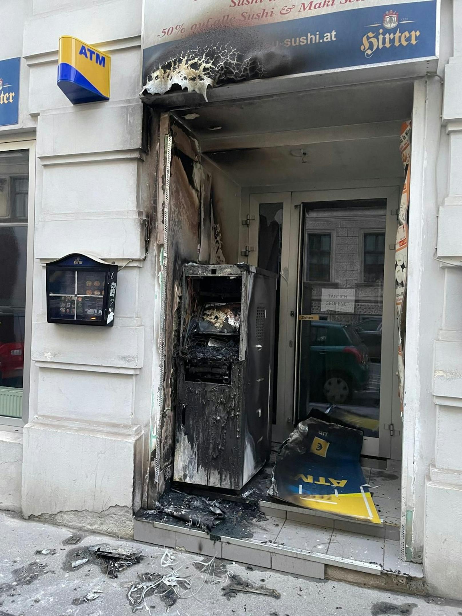 In der Nacht auf Freitag wurde ein Geldautomat in die Luft gesprengt.