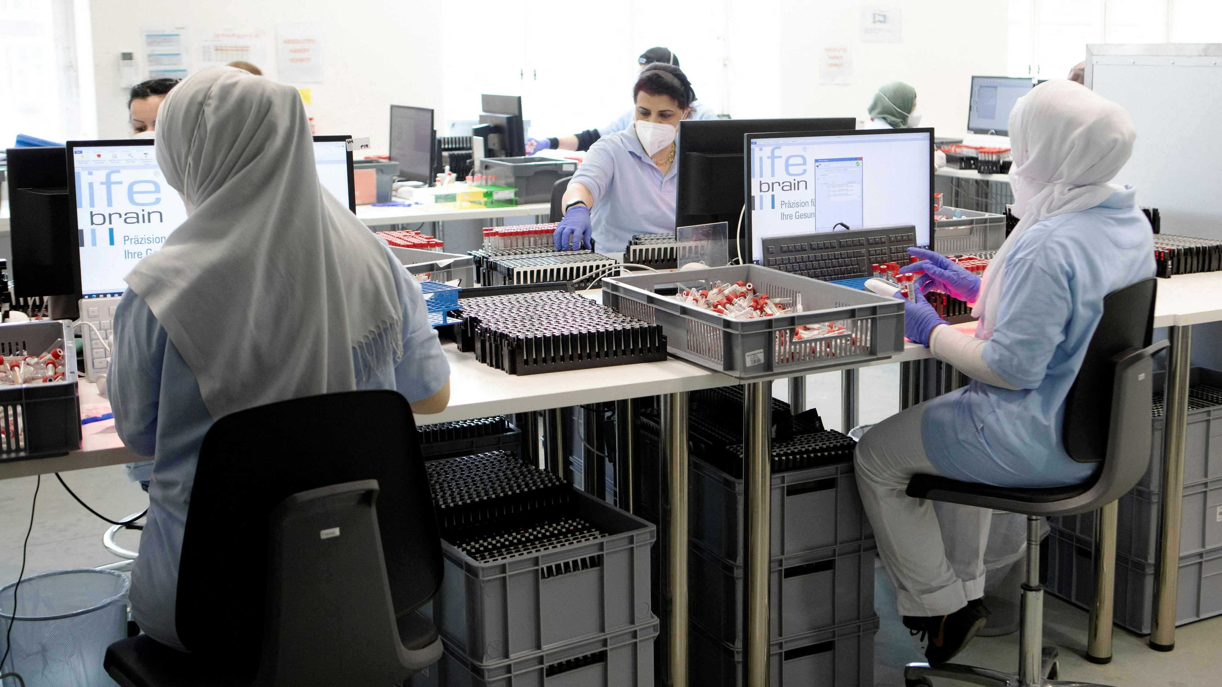 Lifebrain stellt 306 von 550 Mitarbeitern und Mitarbeiterinnen frei.