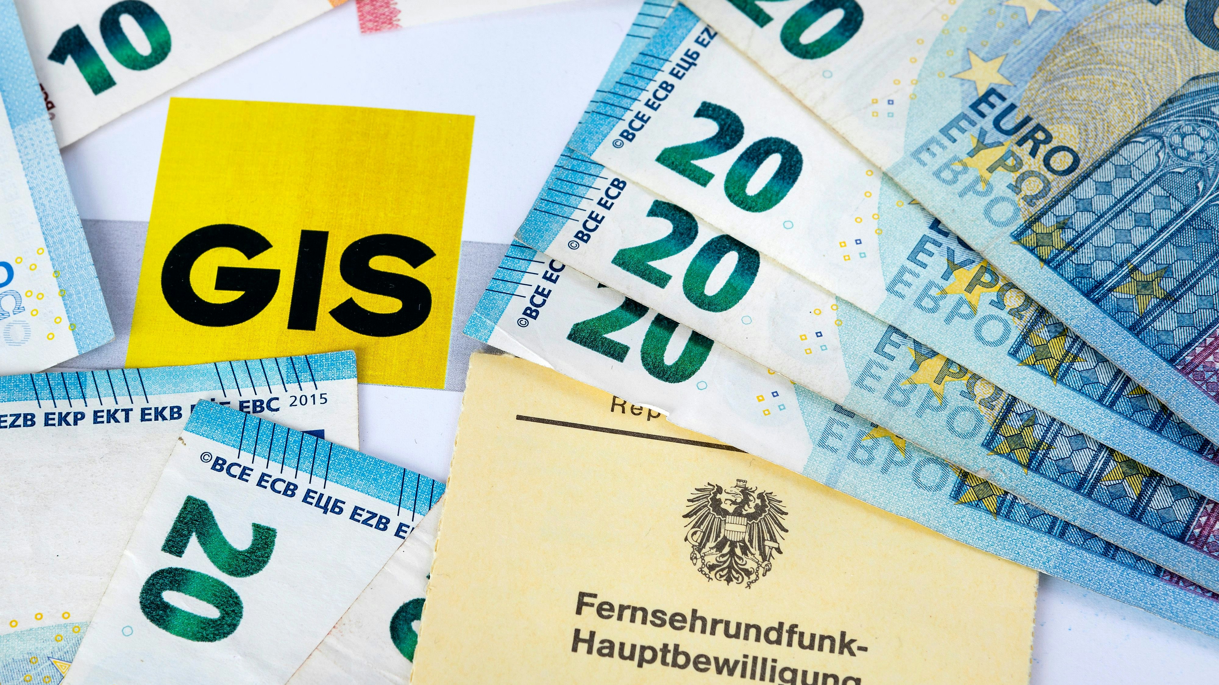 Die GIS-Gebühr soll durch eine Haushaltsabgabe ersetzt werden, so zumindest der Wunsch von ÖVP und ORF.