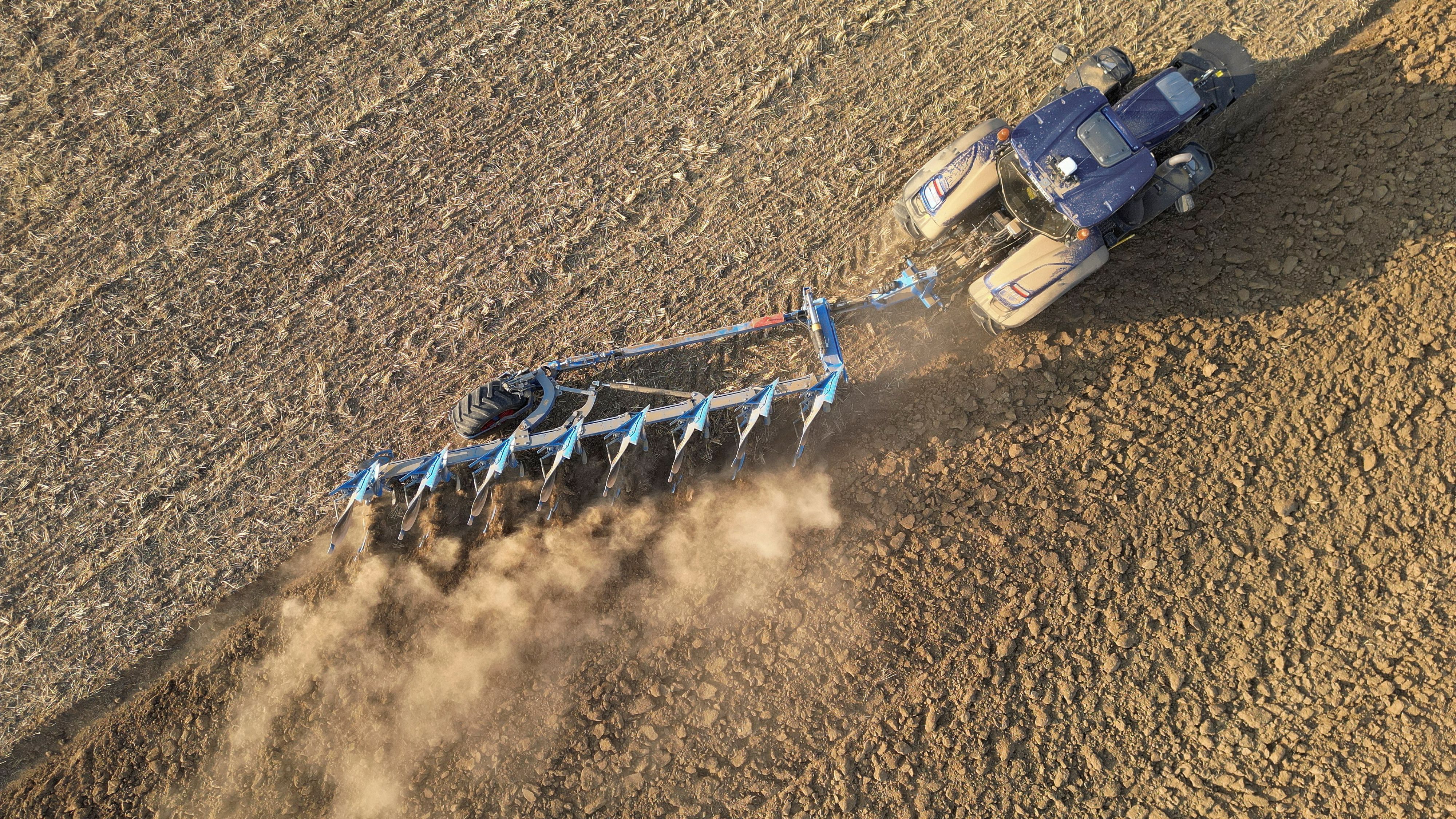 Der im Sommer abgesackte Grundwasserspiegel habe kaum Möglichkeit, sich aufzufüllen und zu erholen, warnte der nationale geologische Dienst (BRGM) bereits. (Archivbild) 