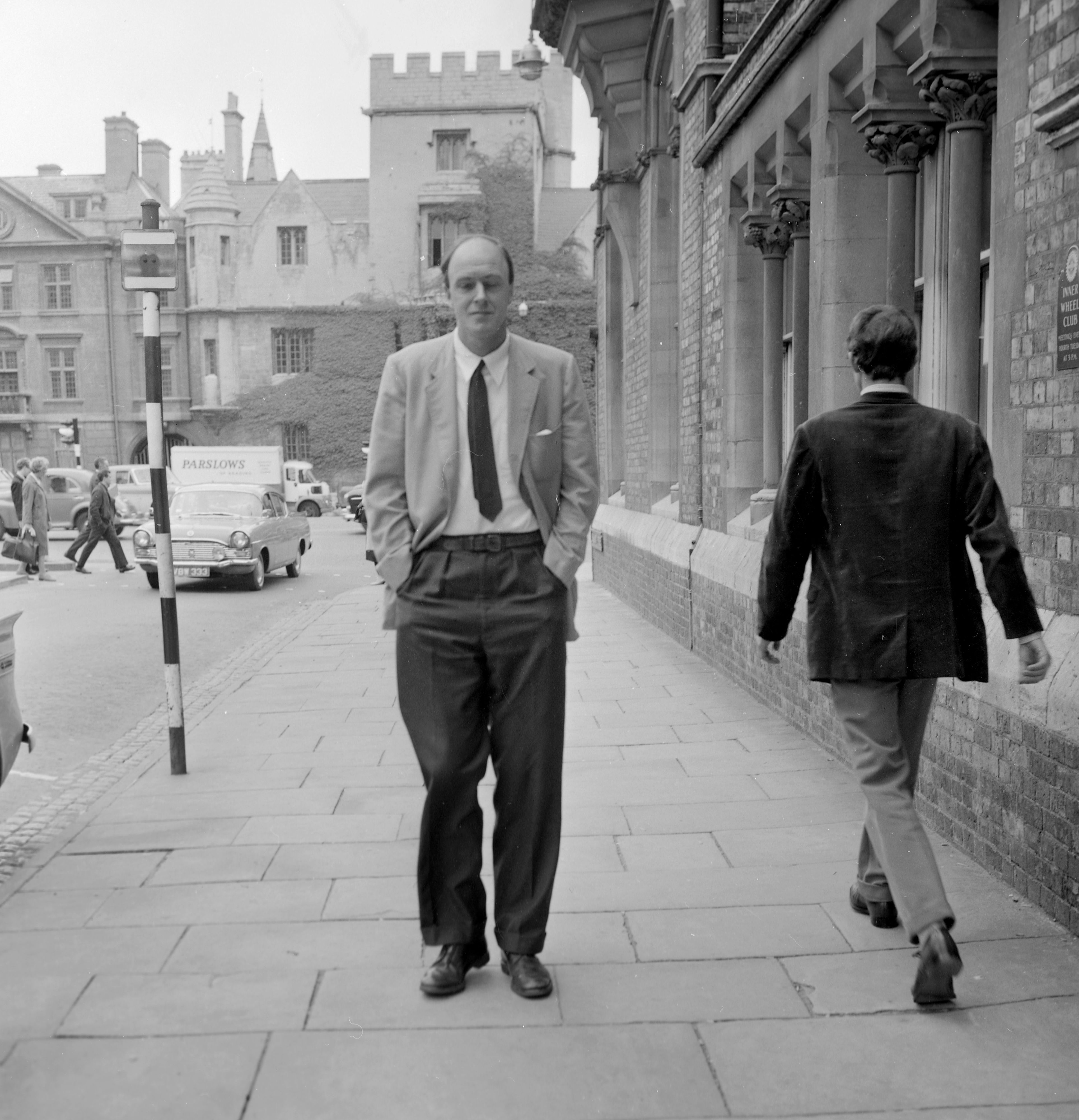 Kinderbuchautor Roald Dahl (1916-1990).