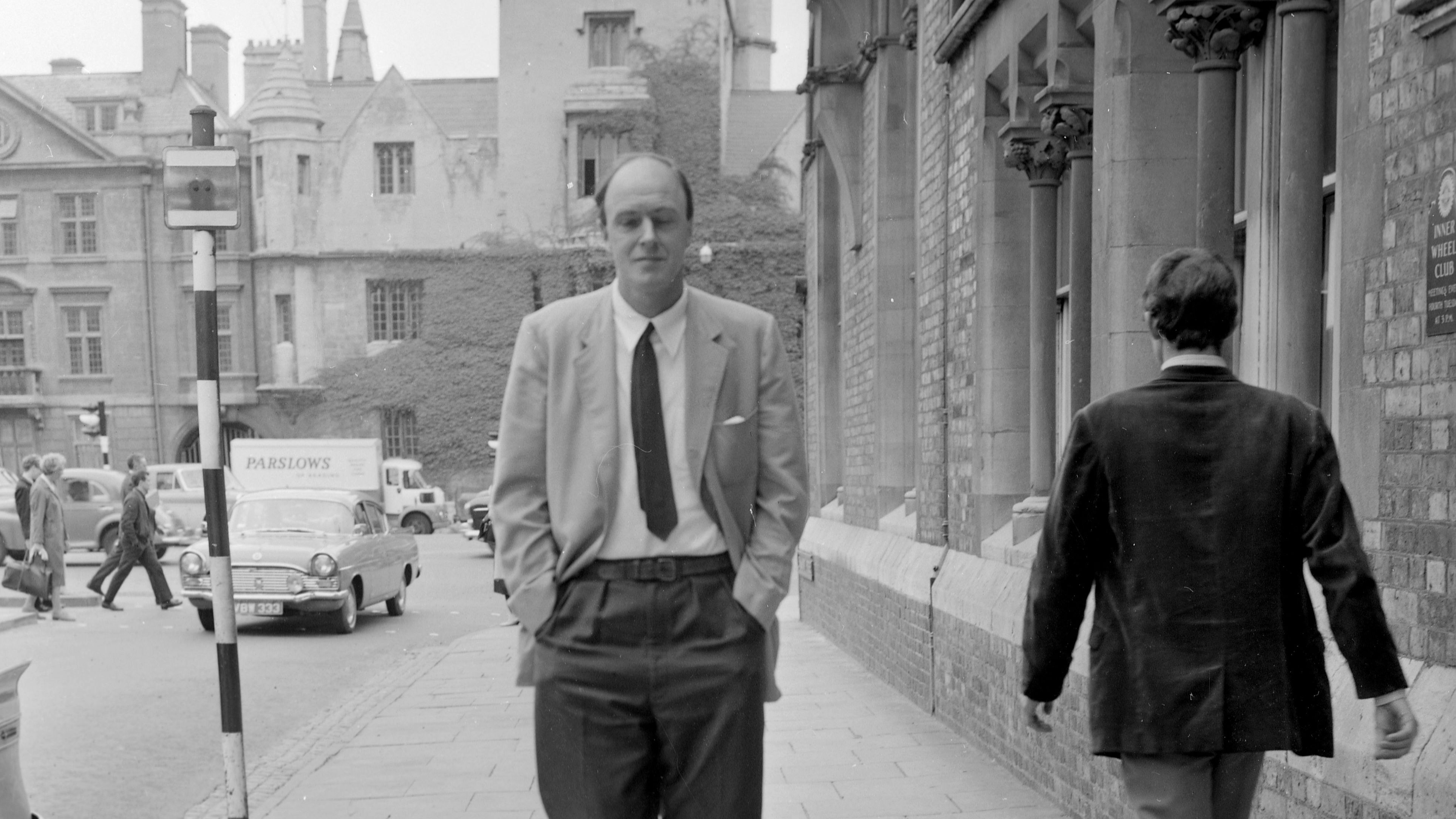 Kinderbuchautor Roald Dahl (1916-1990).