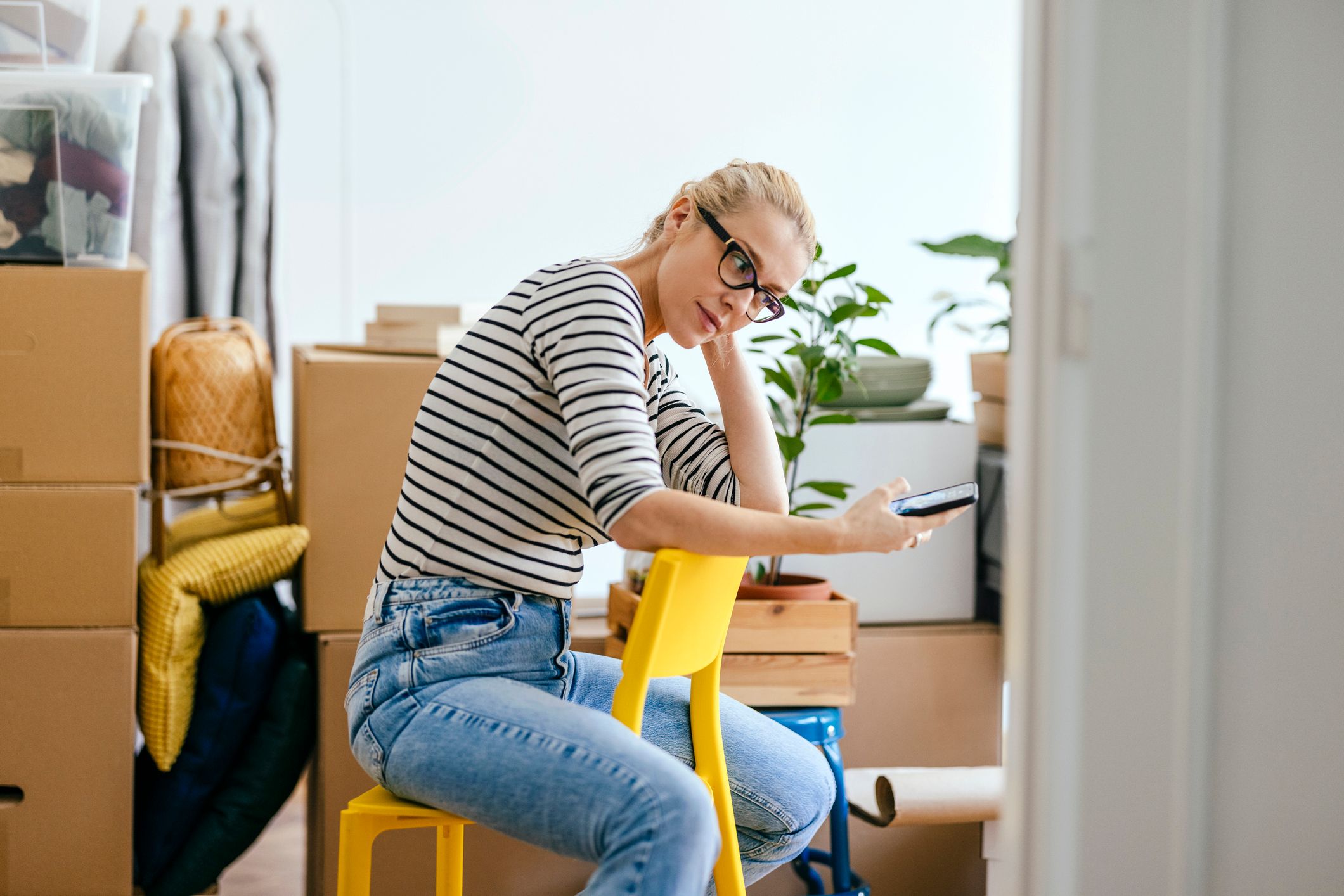 Die Wohnung ist nicht mehr leistbar, die Kartons bereits gepackt. Die AK fordert jetzt einen Mietpreisdeckel.