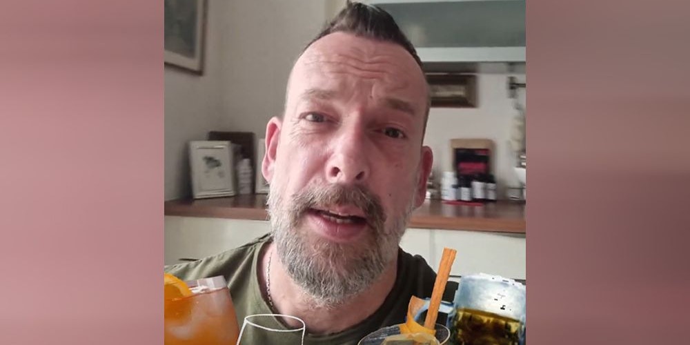 Robert Kratkys Freund hatte ein lustiges Erlebnis. 